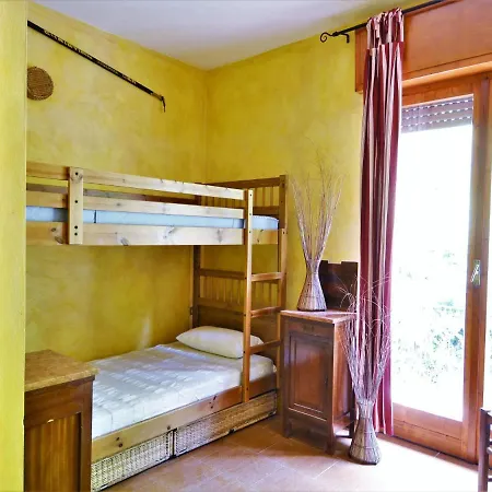 Apartmán In Con Pino E Veddasca With Terrace *